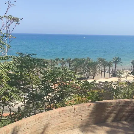 La Cruz Del Sur Benalmadena